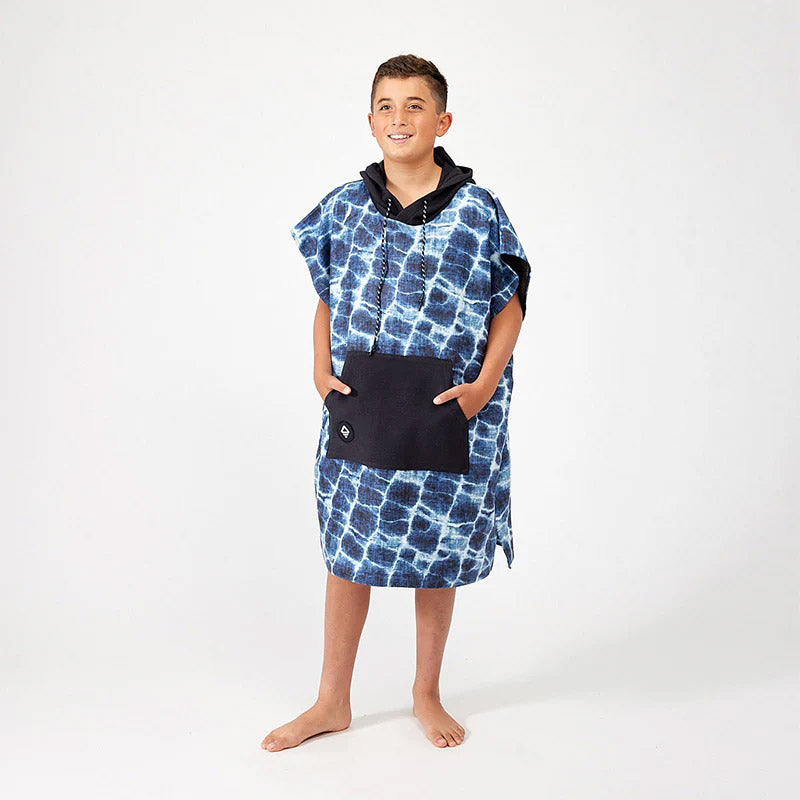 AGUA BLUE CHANGING PONCHO