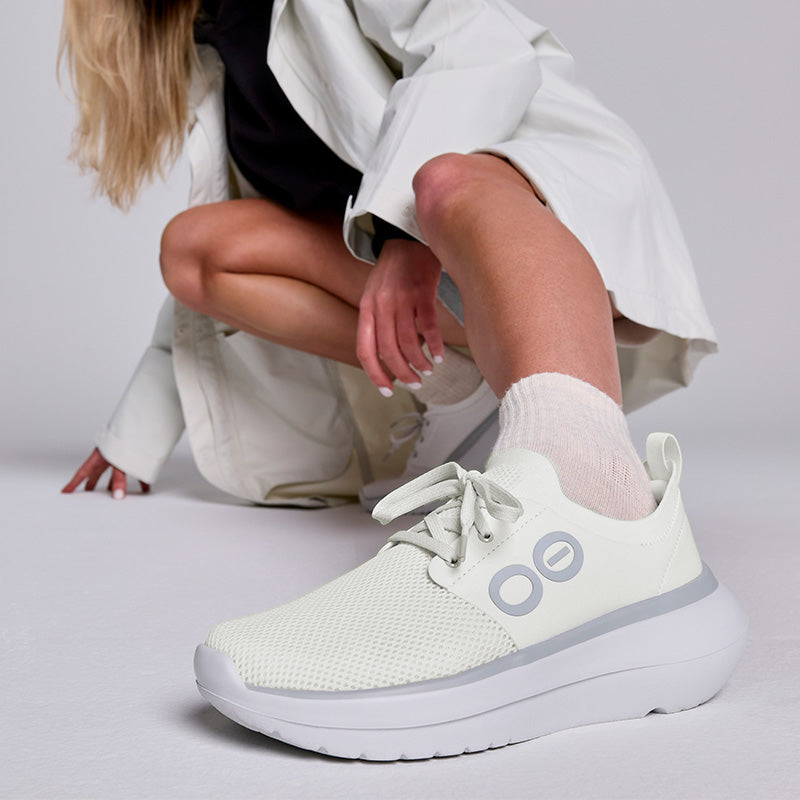 OOFOS WOMENS OOmy Stride - White/White ウーフォス ウィメンズ ウーマイ ストライド ホワイト ホワイト リカバリーシューズ