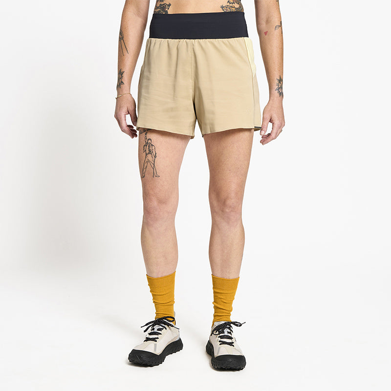 Ciele Athletics W TRNShort 4” Brief - Safari - WOMENS  シエルアスレチックス ダブリュー ディーエルワイショーツ 4インチ ロングブリーフ サファリ ウィメンズ