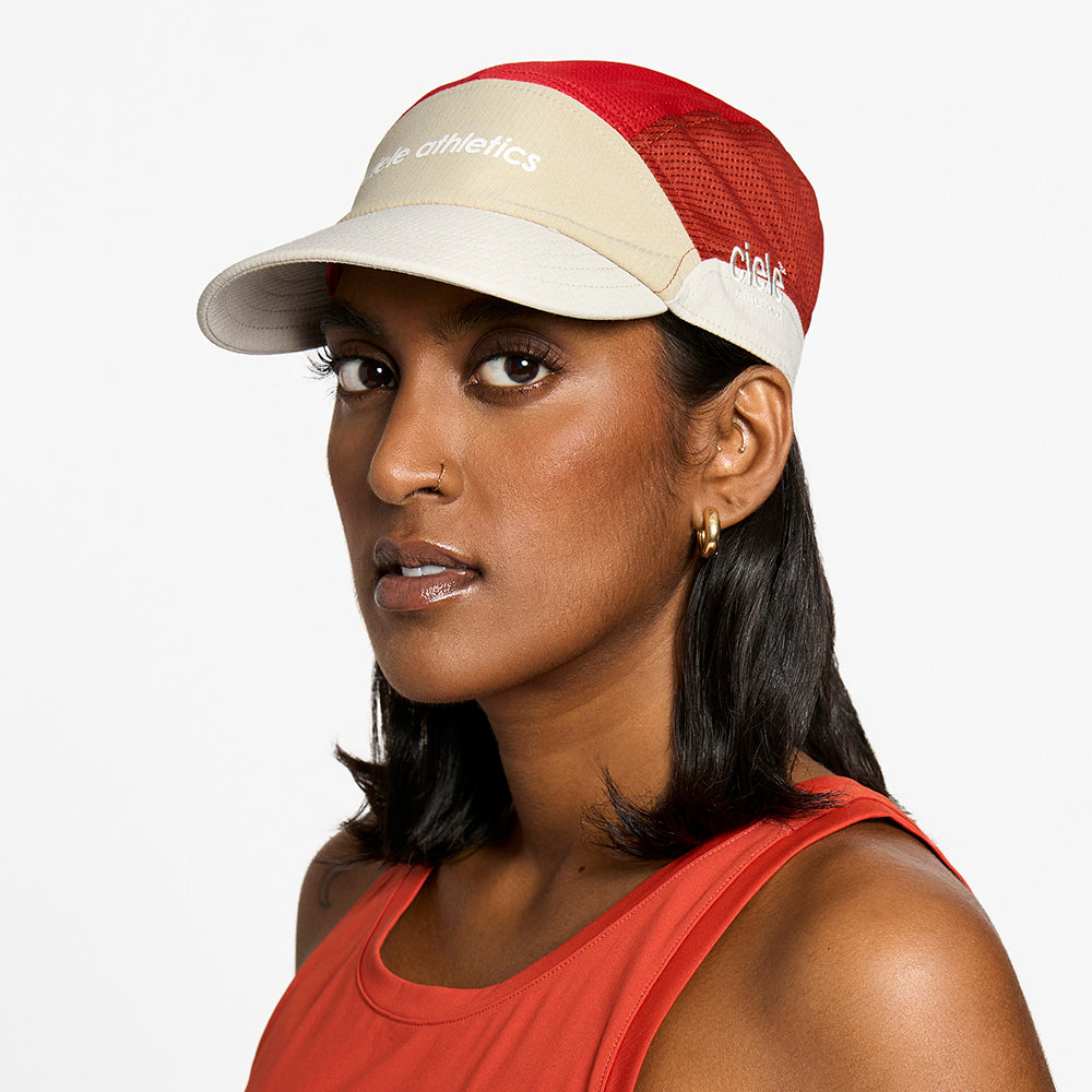 Ciele Athletics FSTCap SC - Field - Iconic SL - Safari/Red  シエルアスレチックス エフエスティーキャップ エスシー フィールド アイコニック エスエル サファリレッド