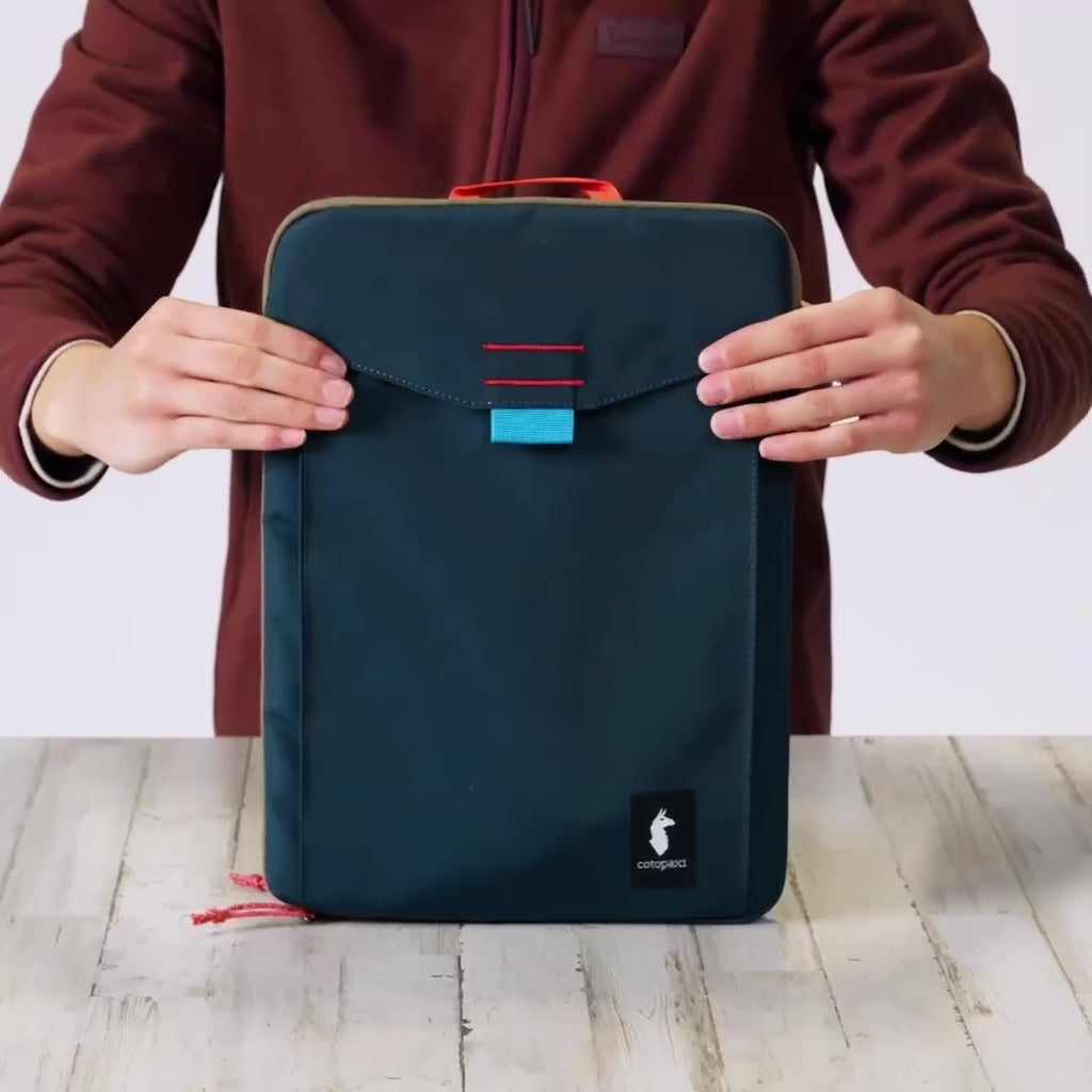 Cotopaxi  Laptop Sleeve 14 Inch - Cada Día コトパクシ ラップトップ スリーブ 14インチ カダディア